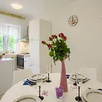 Apartamento Paola *