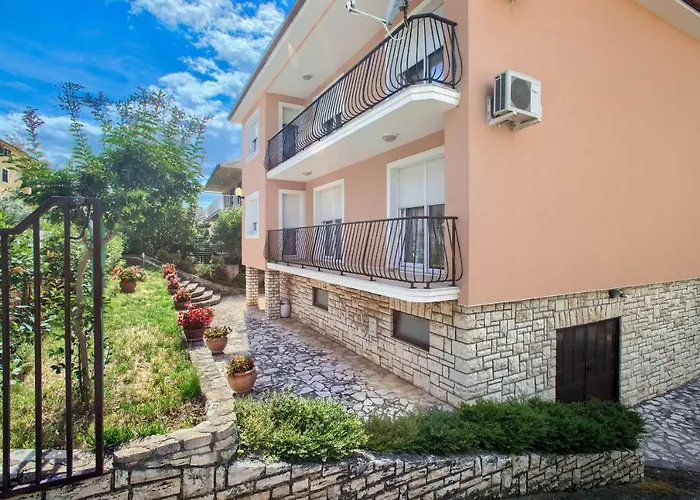 Apartamento Paola *