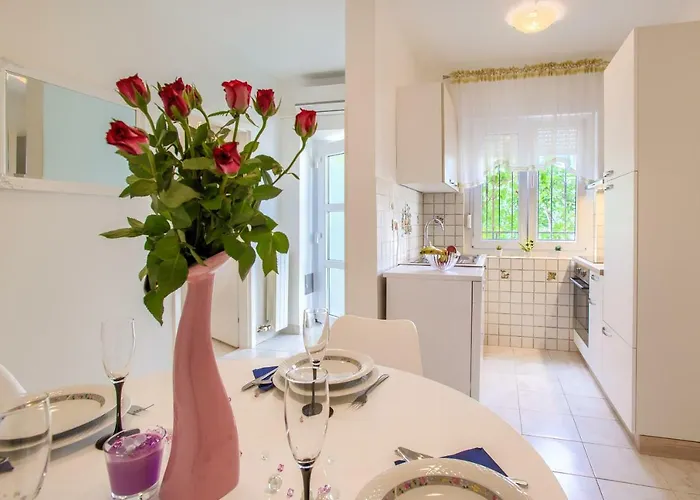 Paola Apartmán Pula